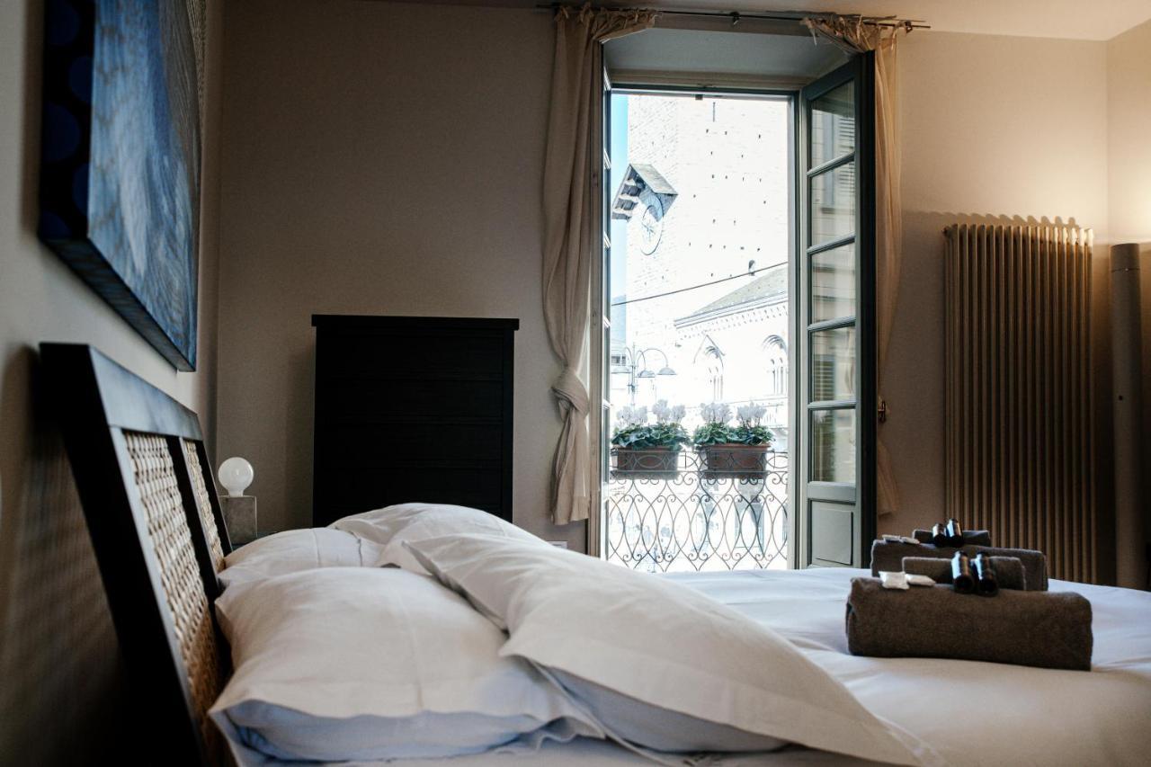 Appartement La Finestra Sul Duomo - The House Of Travelers à Côme Extérieur photo